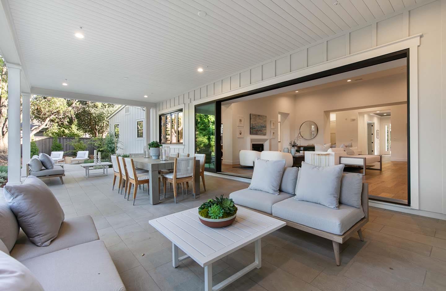 Detail Gallery Image 5 of 42 For 1 Nora Way, Atherton,  CA 94027 - 5 Beds | 5/1 Baths
