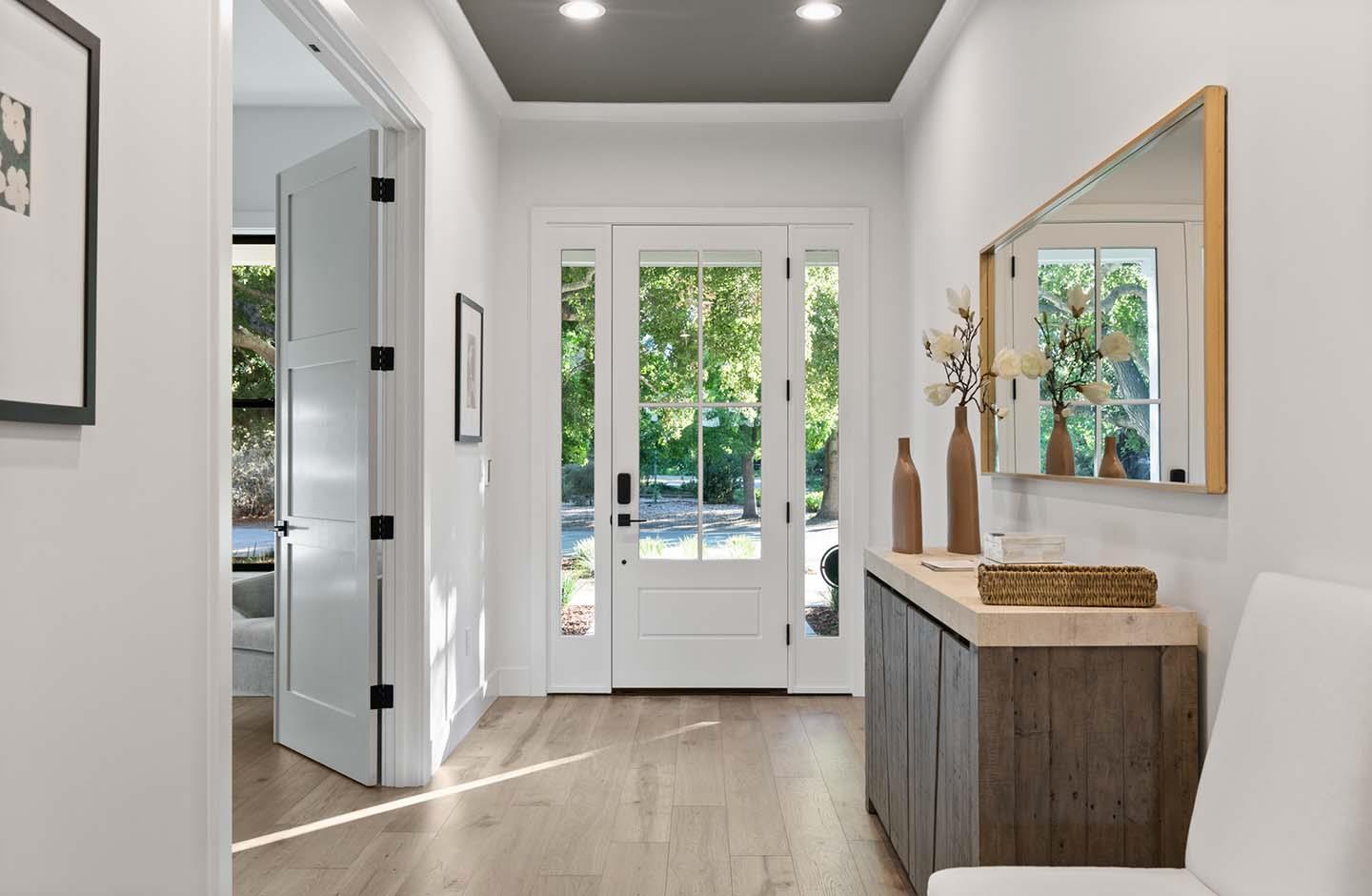 Detail Gallery Image 7 of 42 For 1 Nora Way, Atherton,  CA 94027 - 5 Beds | 5/1 Baths