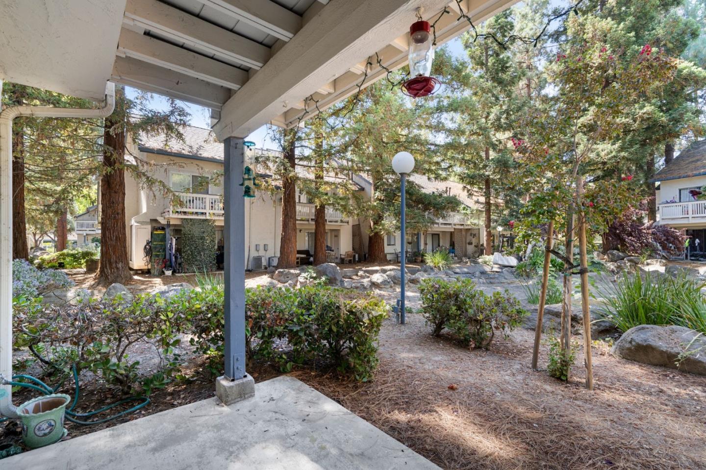Detail Gallery Image 31 of 37 For 1098 Indian Summer Ct, San Jose,  CA 95122 - 2 Beds | 2/1 Baths