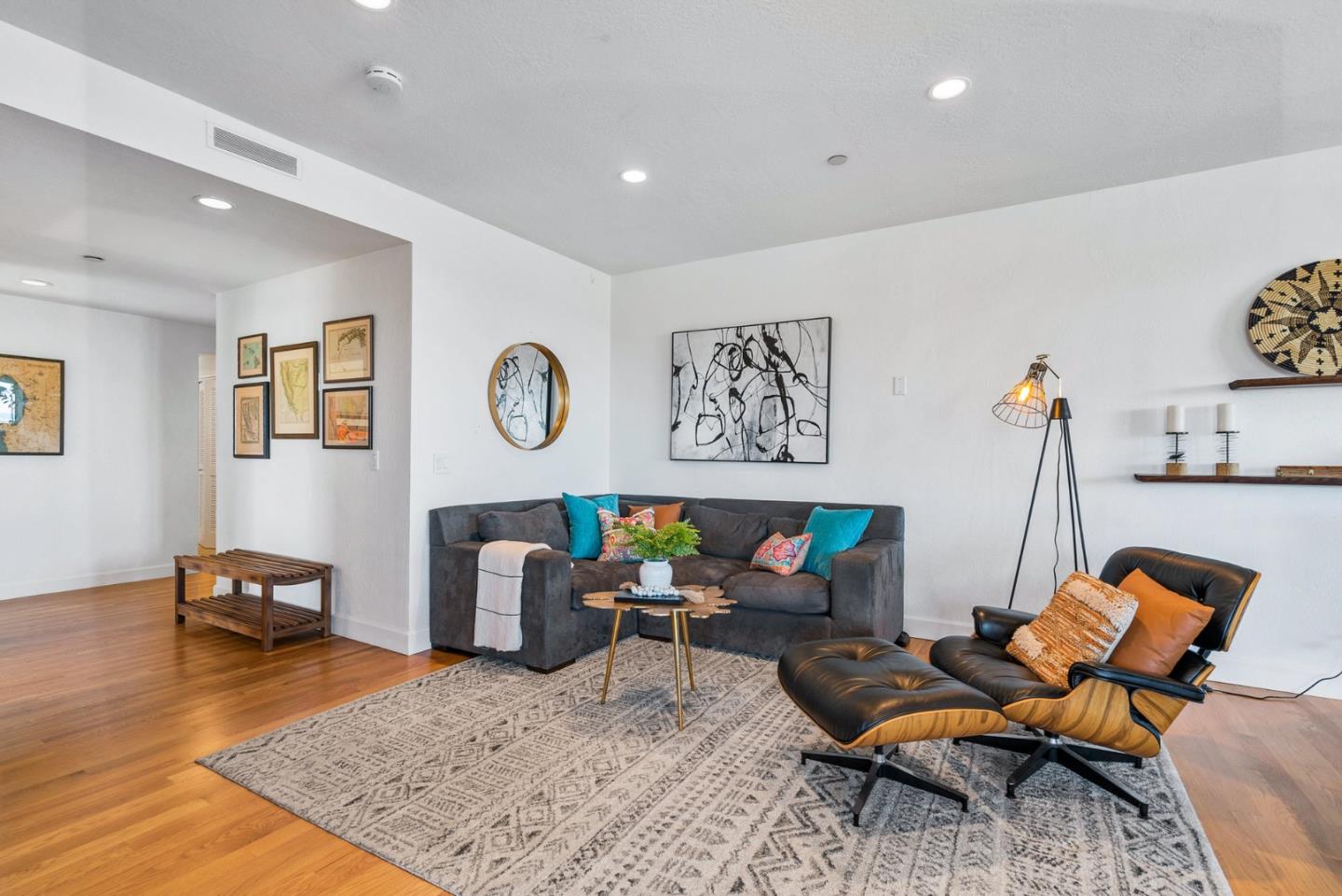 Detail Gallery Image 5 of 41 For 515 2nd St 1a,  Santa Cruz,  CA 95060 - 2 Beds | 2 Baths