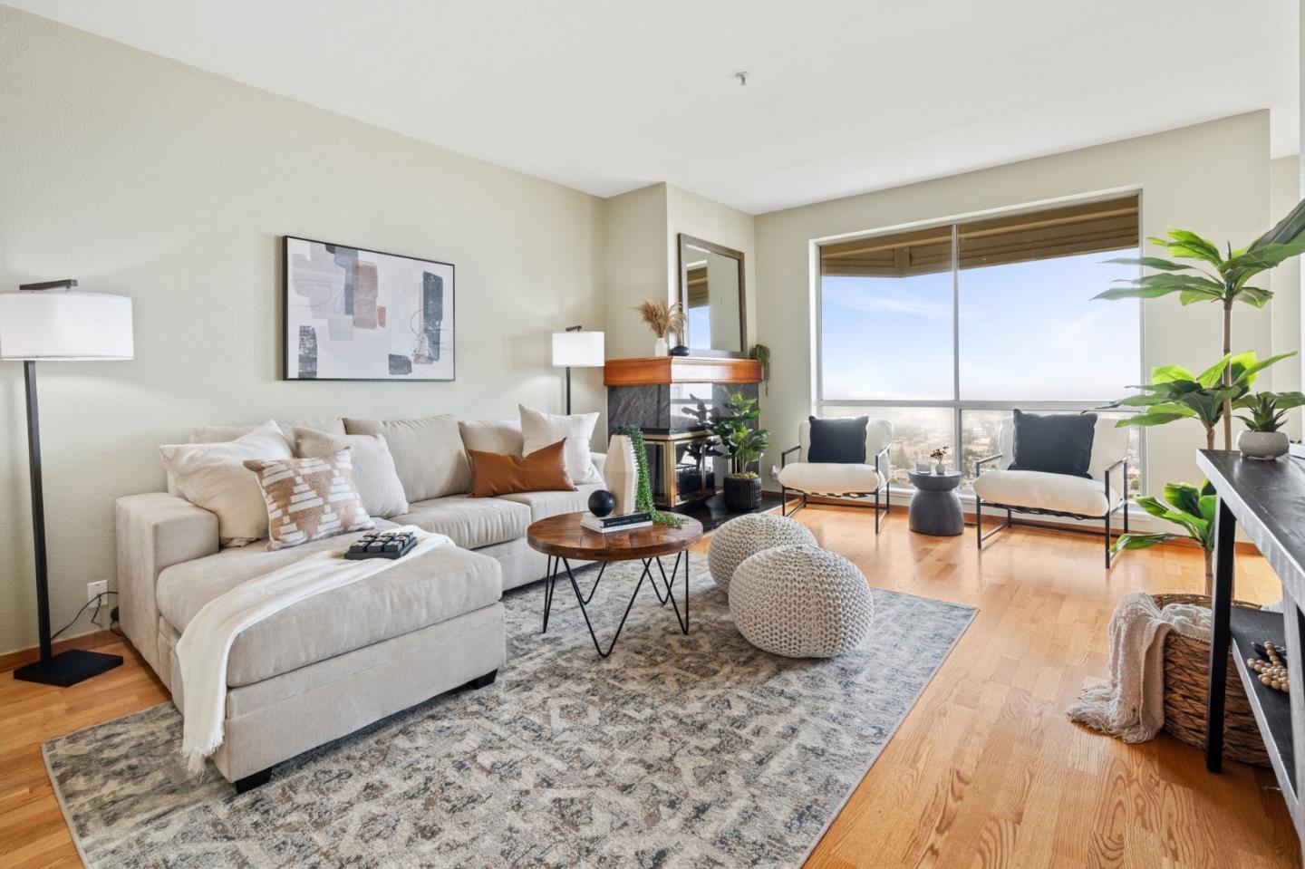 Detail Gallery Image 7 of 34 For 710 Pointe Pacific #3,  Daly City,  CA 94014 - 2 Beds | 2/1 Baths