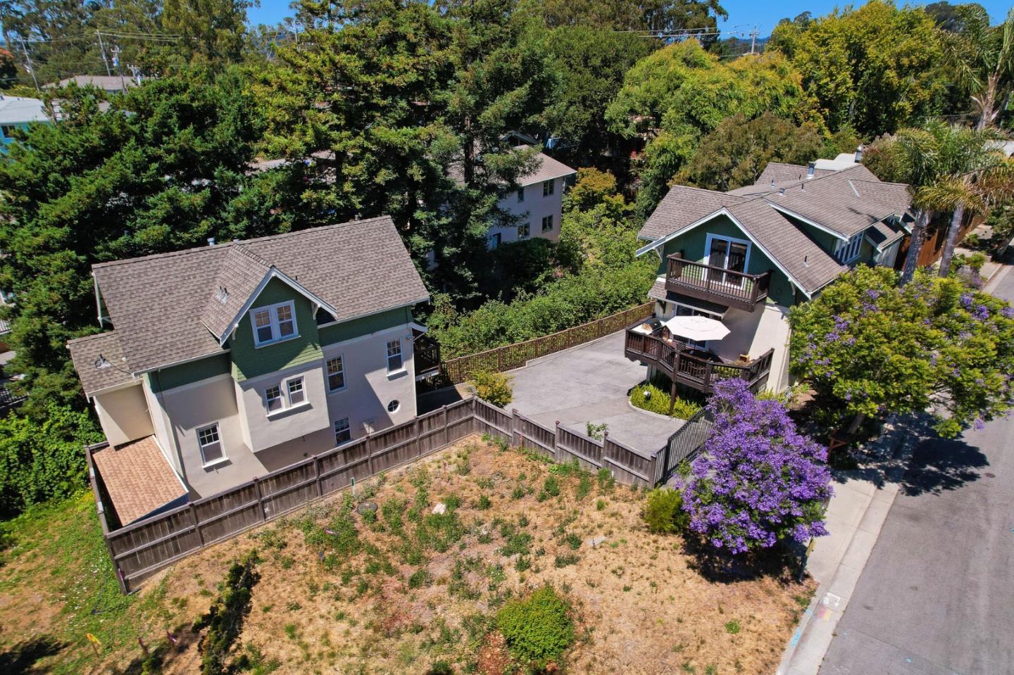 Detail Gallery Image 3 of 73 For 303 Brook Ave, Santa Cruz,  CA 95062 - 4 Beds | 3/2 Baths