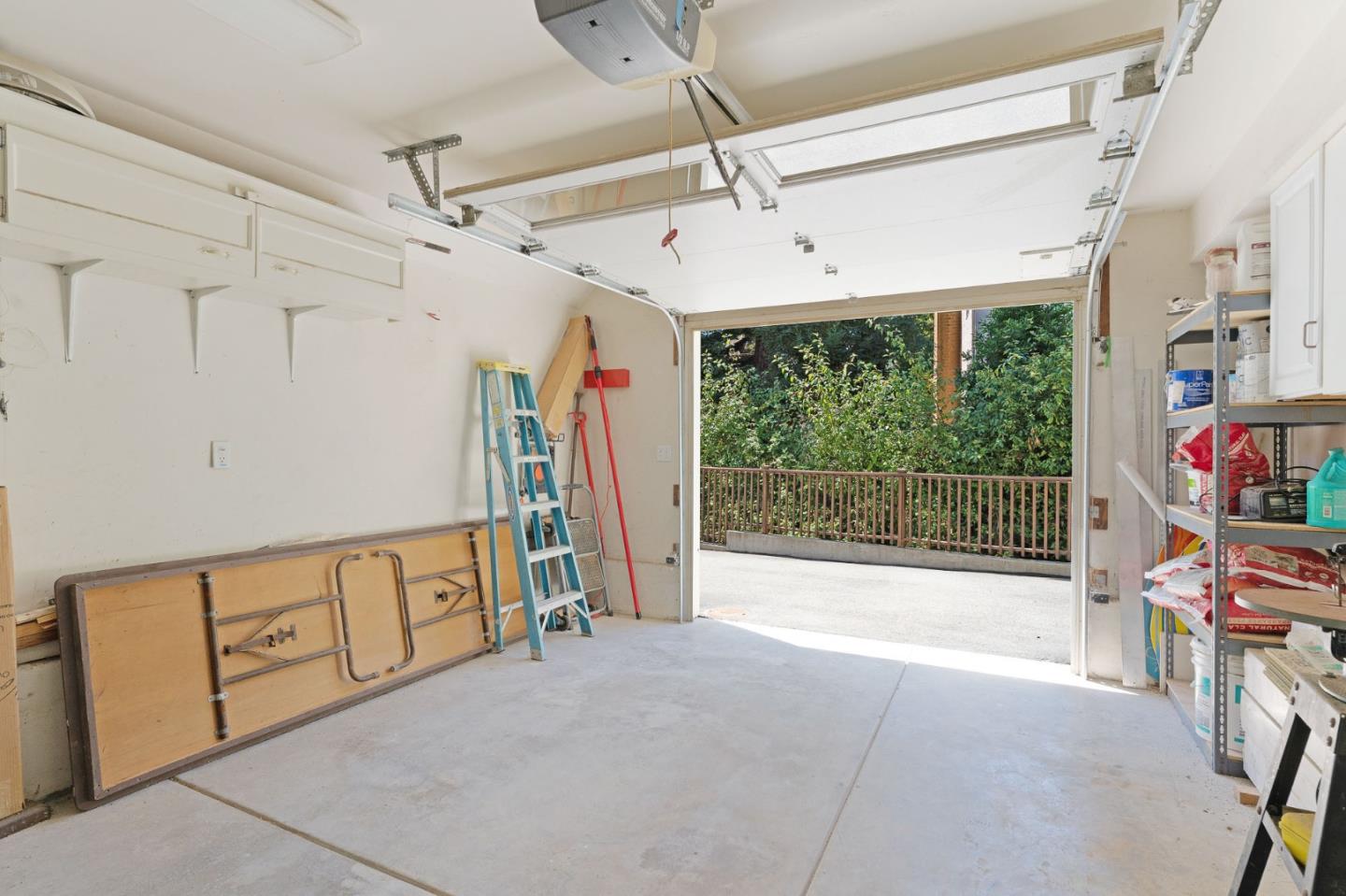 Detail Gallery Image 38 of 73 For 303 Brook Ave, Santa Cruz,  CA 95062 - 4 Beds | 3/2 Baths