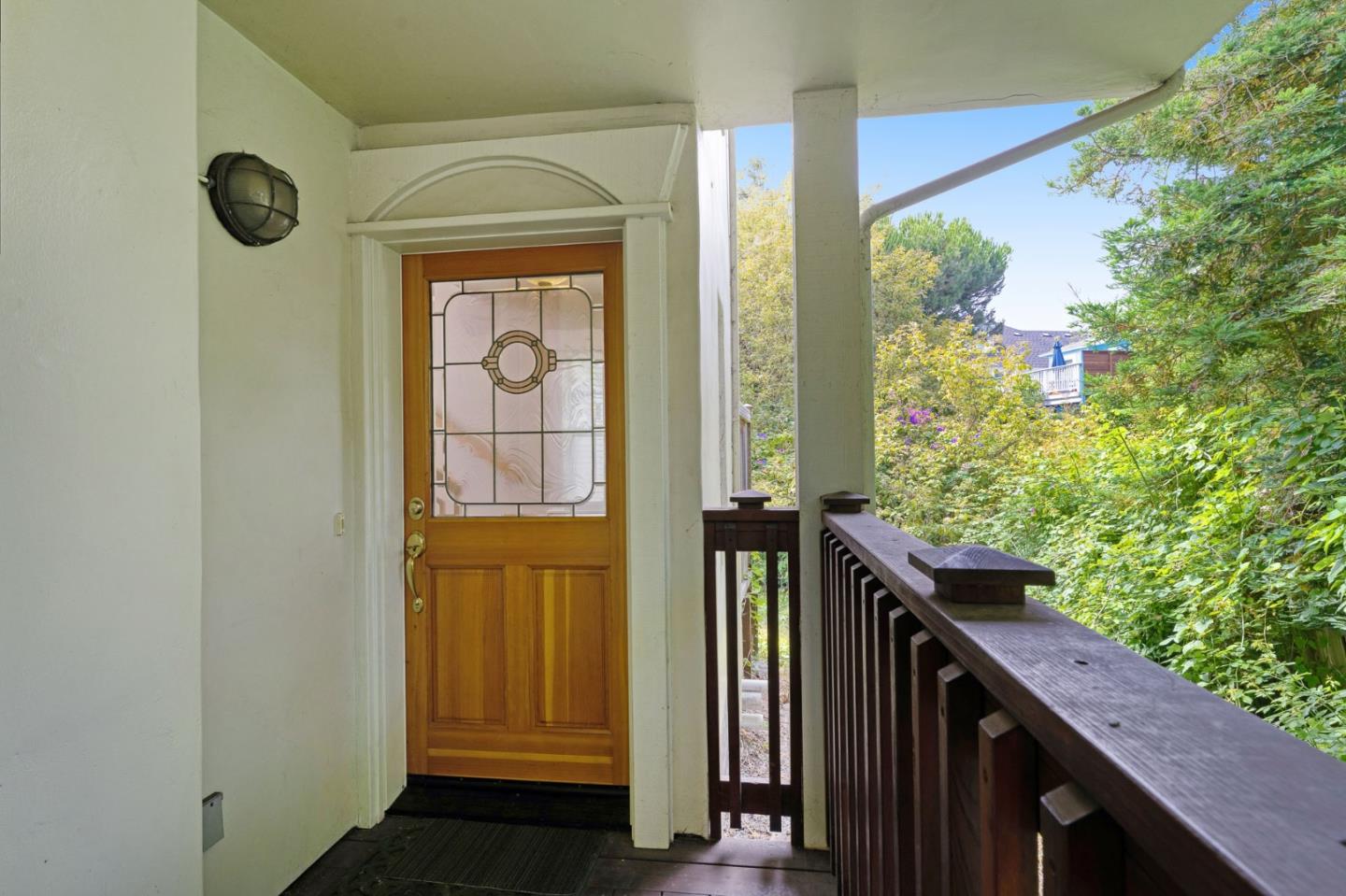 Detail Gallery Image 44 of 73 For 303 Brook Ave, Santa Cruz,  CA 95062 - 4 Beds | 3/2 Baths