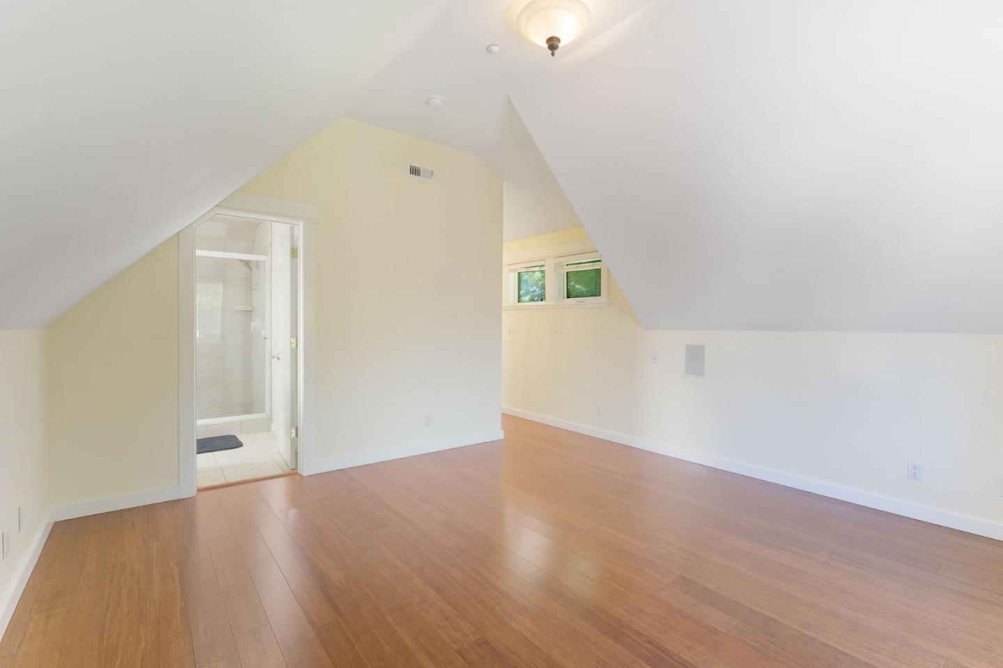 Detail Gallery Image 55 of 73 For 303 Brook Ave, Santa Cruz,  CA 95062 - 4 Beds | 3/2 Baths