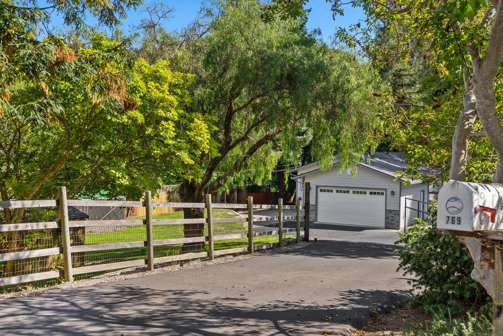 769 Calabasas Rd, Watsonville, CA 95076 3 Beds 2 Baths (Contingent