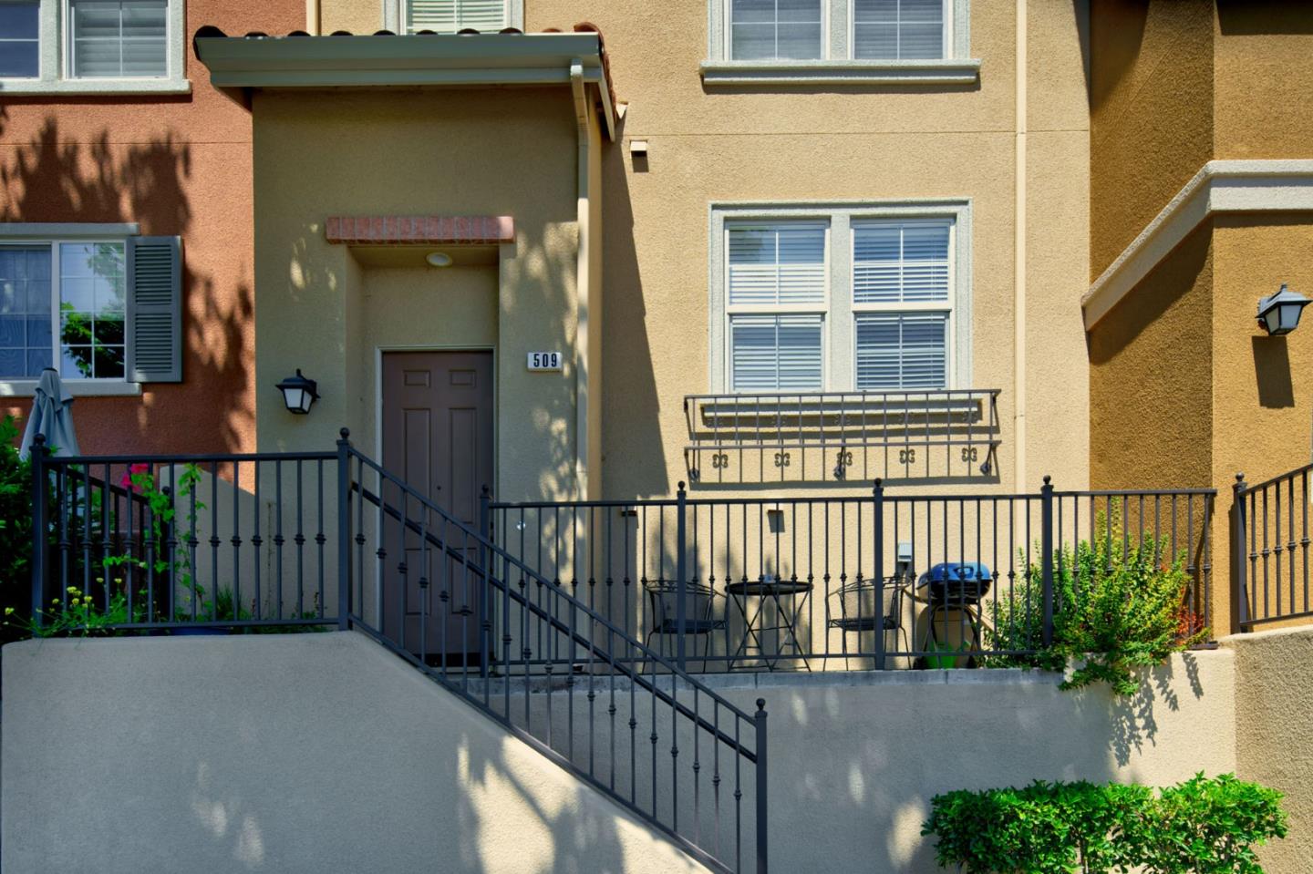Detail Gallery Image 4 of 25 For 509 Casselino Dr, San Jose,  CA 95136 - 3 Beds | 2/1 Baths