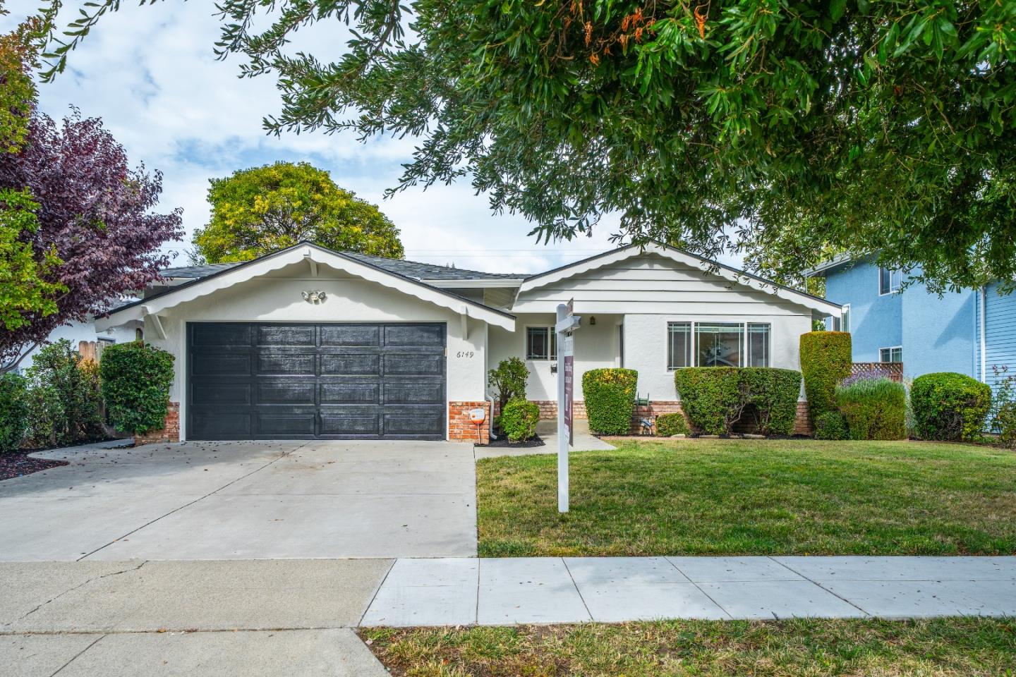 Detail Gallery Image 1 of 1 For 6149 Countess Dr, San Jose,  CA 95129 - 4 Beds | 2 Baths