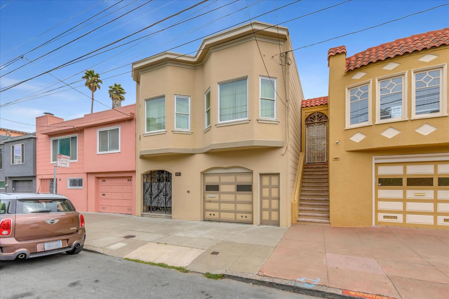 Detail Gallery Image 1 of 1 For 819 Florida St, San Francisco,  CA 94110 - 4 Beds | 2 Baths