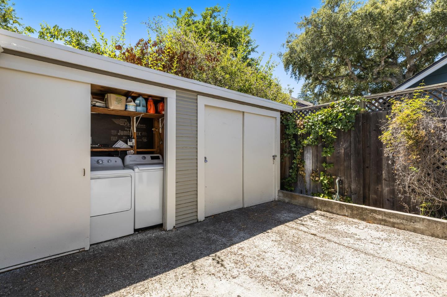 Detail Gallery Image 22 of 24 For 91 Bentley Ave, Los Gatos,  CA 95030 - 5 Beds | 3 Baths