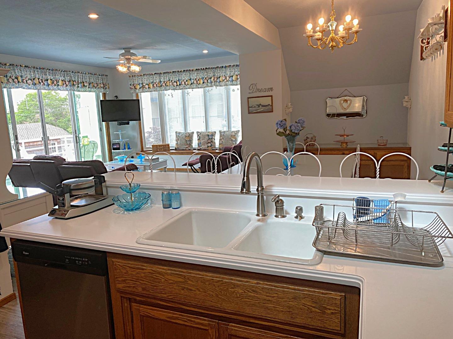 Detail Gallery Image 67 of 84 For 122 2nd Ave, Santa Cruz,  CA 95062 - 3 Beds | 2 Baths