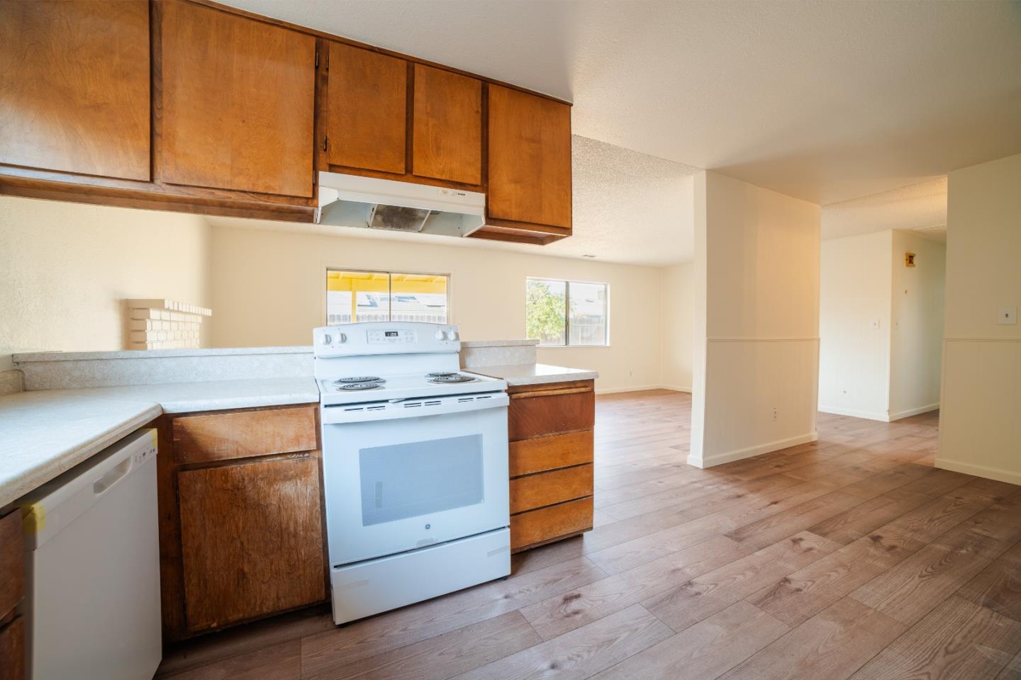 Detail Gallery Image 18 of 25 For 1316 Dove St, Los Banos,  CA 93635 - 4 Beds | 2 Baths