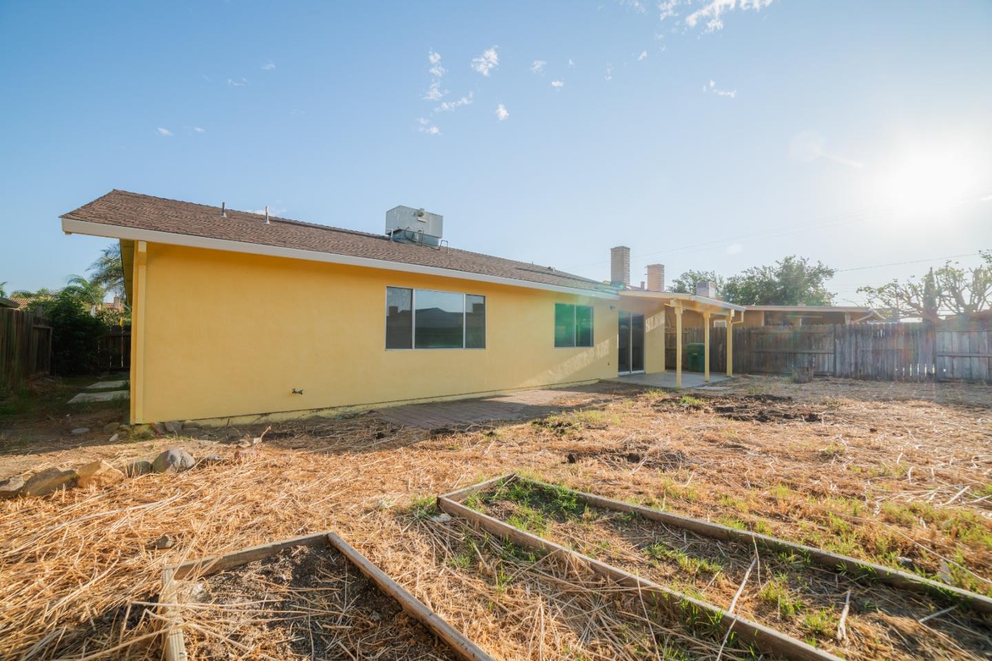 Detail Gallery Image 21 of 25 For 1316 Dove St, Los Banos,  CA 93635 - 4 Beds | 2 Baths