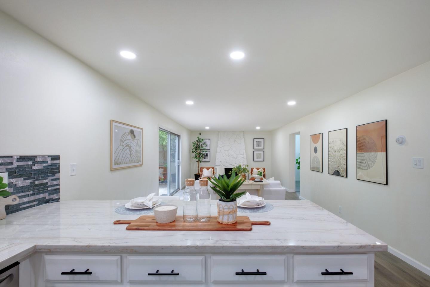 Detail Gallery Image 22 of 62 For 1750 Curtner Ave, San Jose,  CA 95124 - 5 Beds | 2/1 Baths