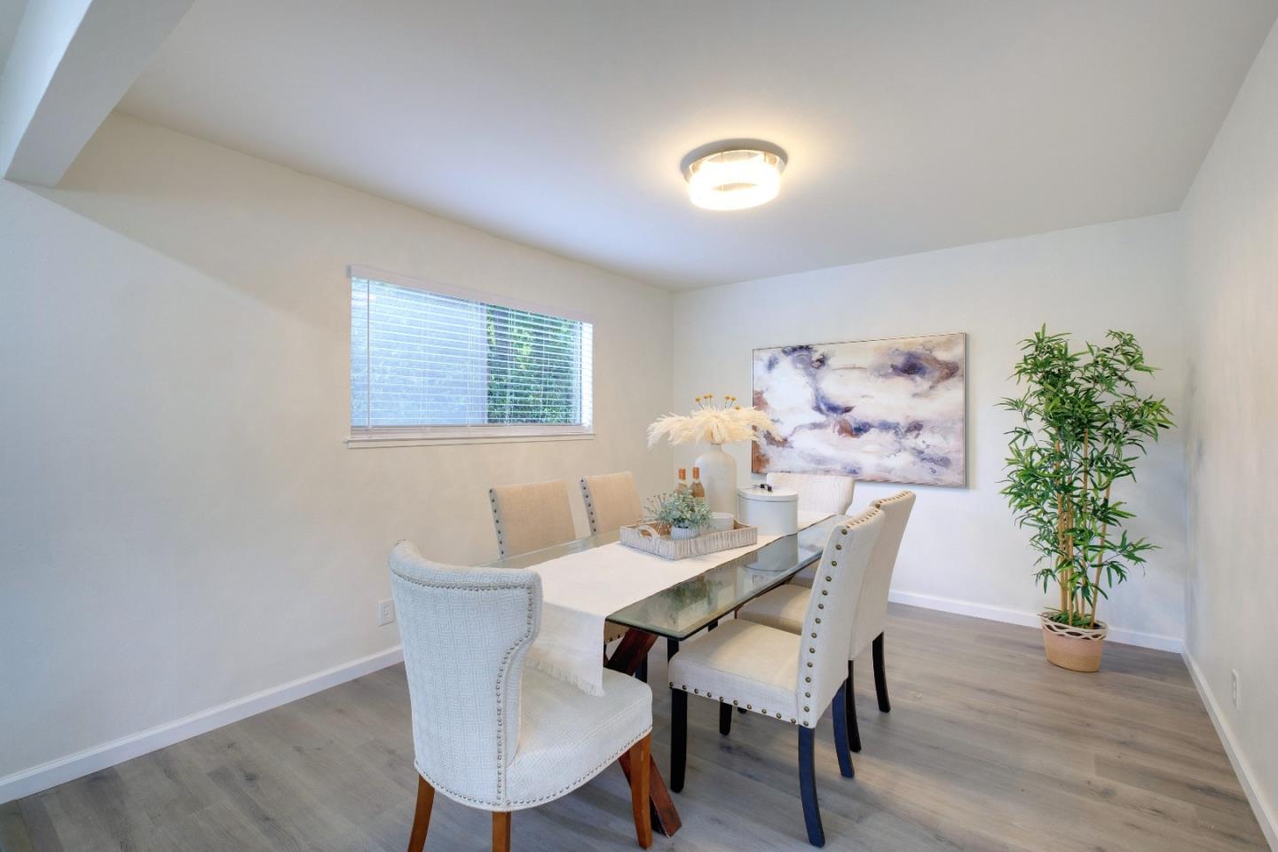 Detail Gallery Image 6 of 62 For 1750 Curtner Ave, San Jose,  CA 95124 - 5 Beds | 2/1 Baths