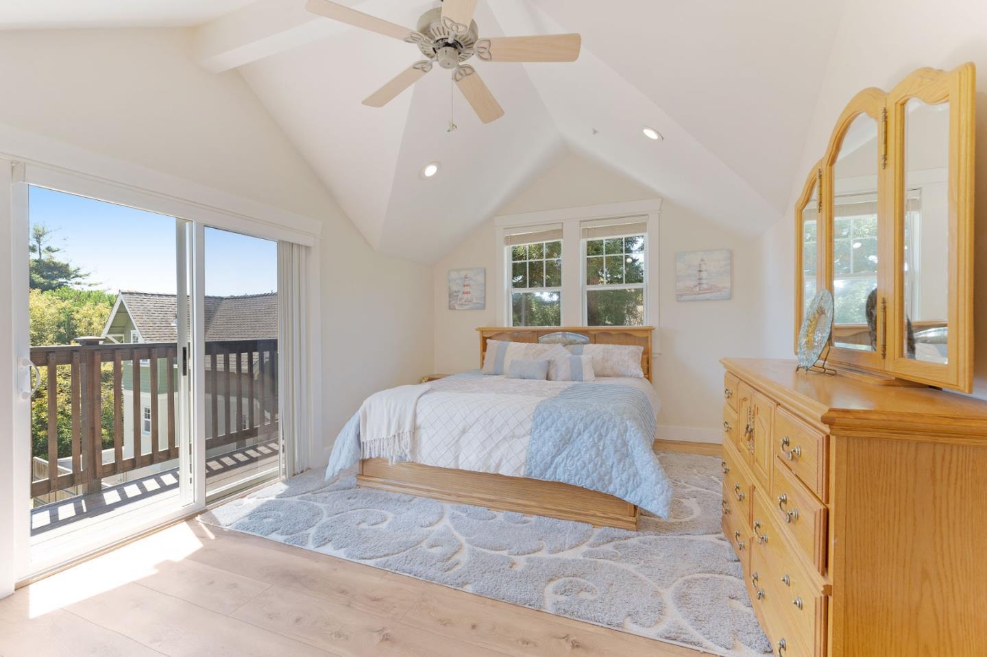 Detail Gallery Image 30 of 72 For 303 Brook Ave, Santa Cruz,  CA 95062 - – Beds | – Baths