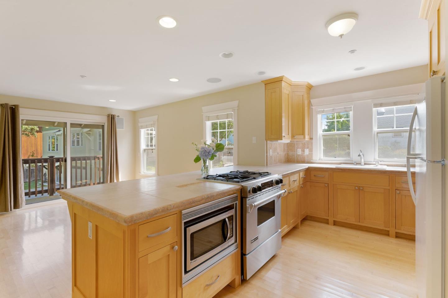 Detail Gallery Image 48 of 72 For 303 Brook Ave, Santa Cruz,  CA 95062 - – Beds | – Baths