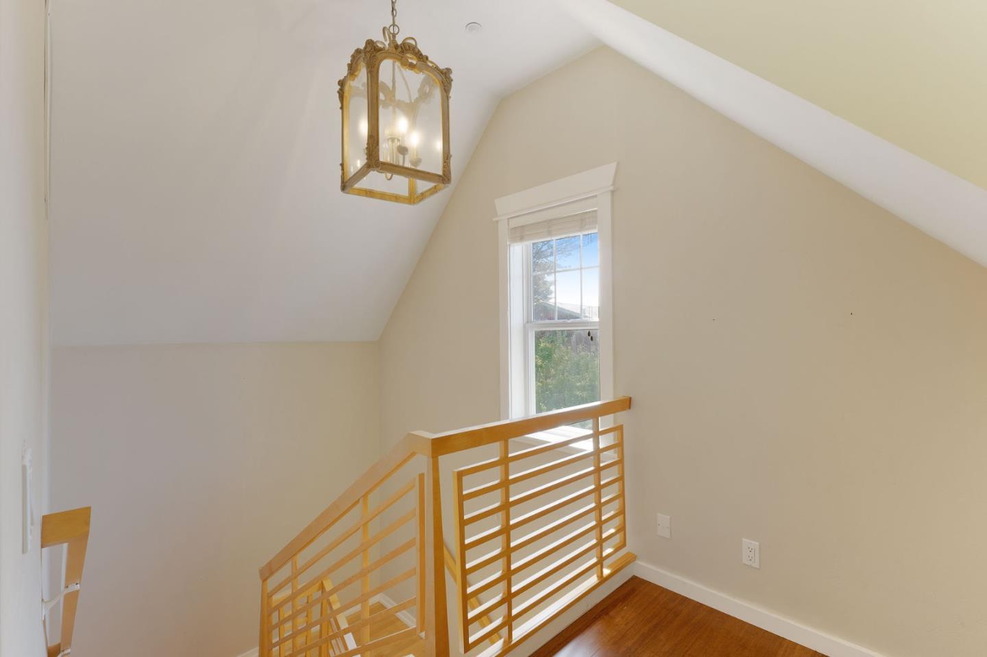Detail Gallery Image 52 of 72 For 303 Brook Ave, Santa Cruz,  CA 95062 - – Beds | – Baths