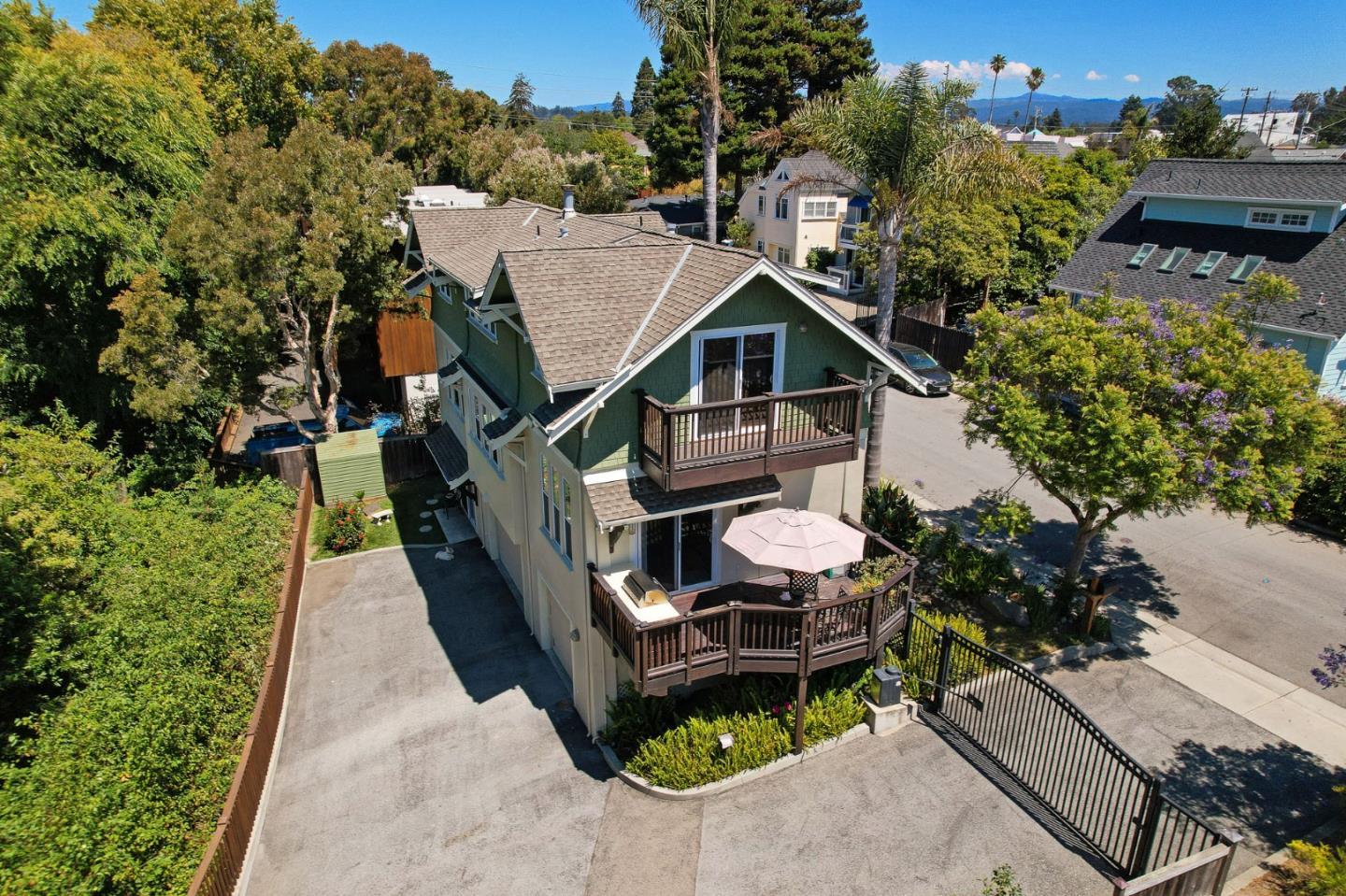 Detail Gallery Image 59 of 72 For 303 Brook Ave, Santa Cruz,  CA 95062 - – Beds | – Baths