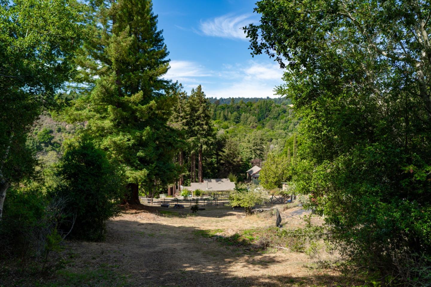 2074 Green Valley Rd, Watsonville, CA 95076 3 Beds 1/1 Baths