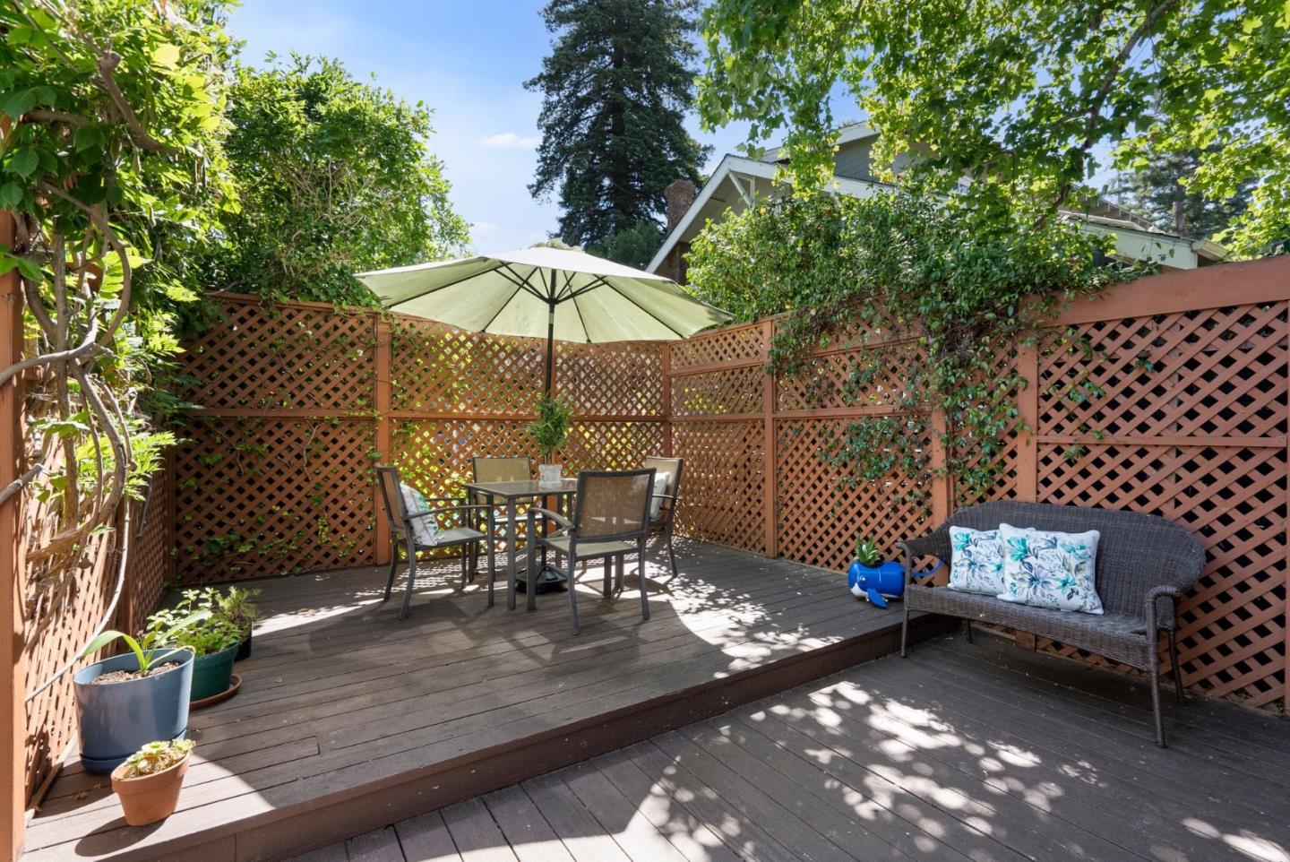 Detail Gallery Image 29 of 32 For 774 Edgewood Rd, San Mateo,  CA 94402 - 3 Beds | 2 Baths