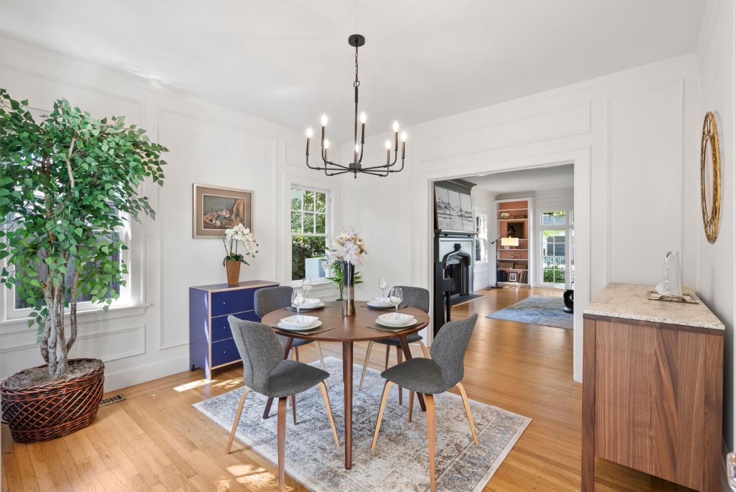 Detail Gallery Image 9 of 32 For 774 Edgewood Rd, San Mateo,  CA 94402 - 3 Beds | 2 Baths