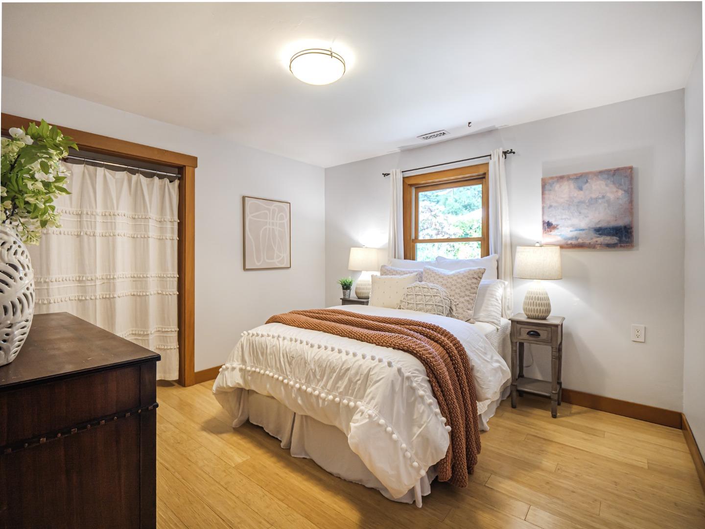 Detail Gallery Image 17 of 47 For 5611 Branciforte Dr, Santa Cruz,  CA 95065 - 6 Beds | 3/1 Baths