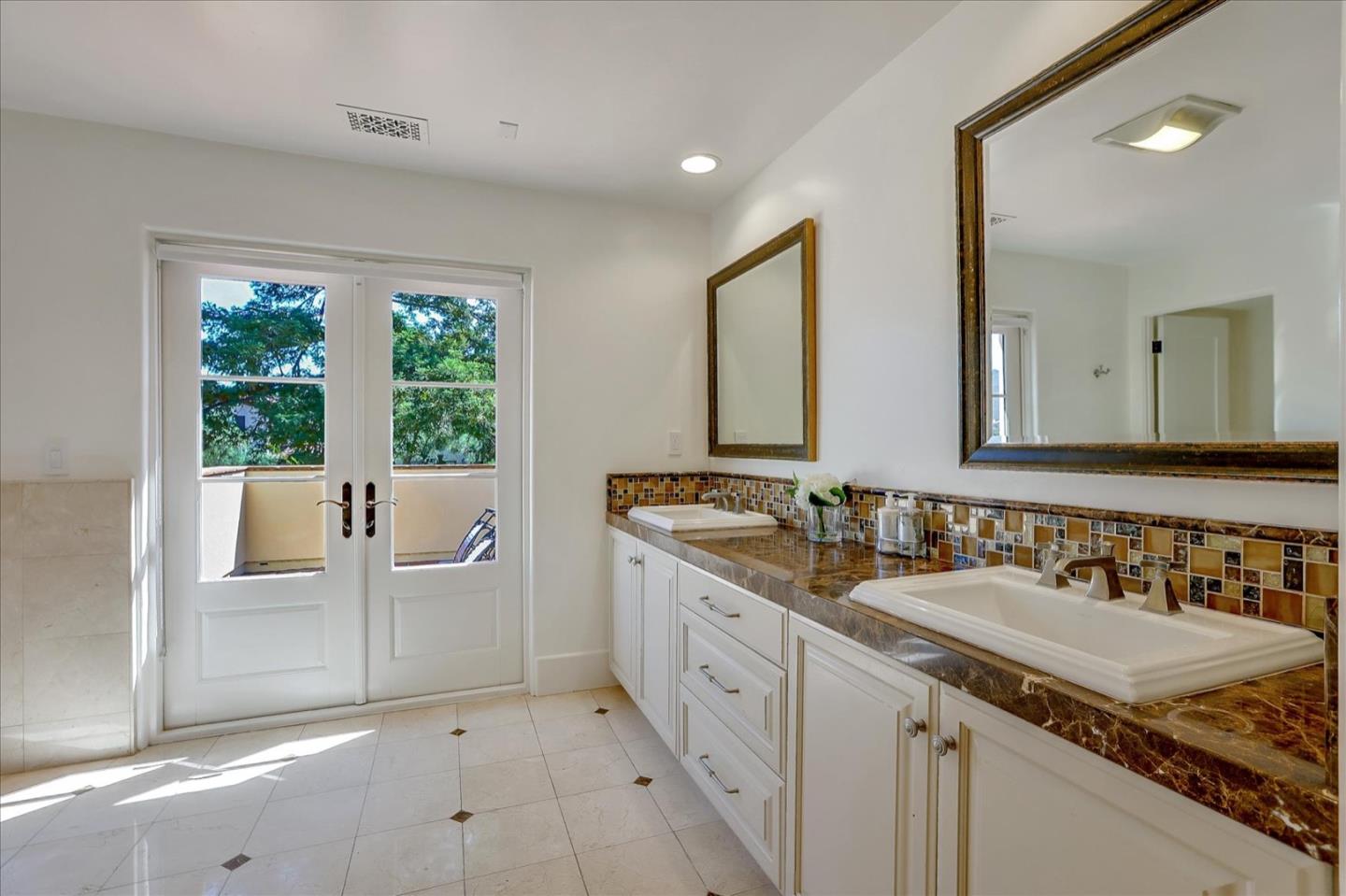 Detail Gallery Image 18 of 30 For 167 Bersano Ln, Los Gatos,  CA 95030 - 3 Beds | 2/1 Baths