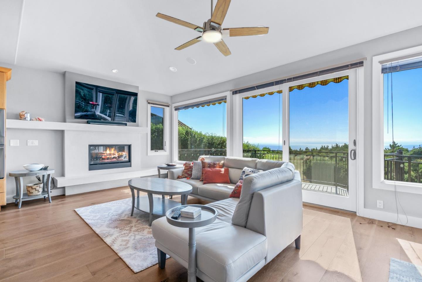Detail Gallery Image 8 of 61 For 168 Zanzibar Dr, Aptos,  CA 95003 - 4 Beds | 3/1 Baths