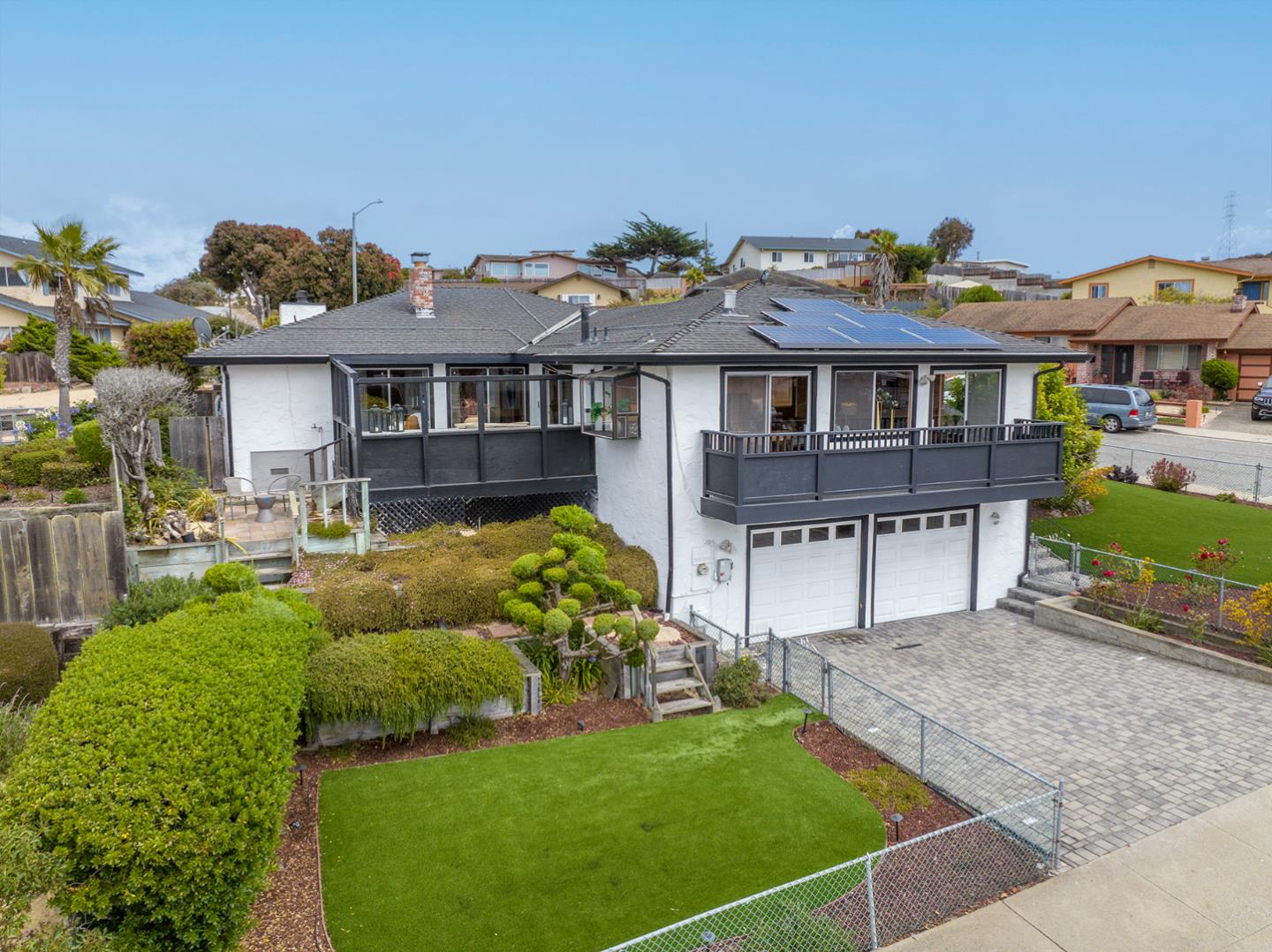 Detail Gallery Image 1 of 1 For 10 Athens Ct, Seaside,  CA 93955 - 4 Beds | 3 Baths