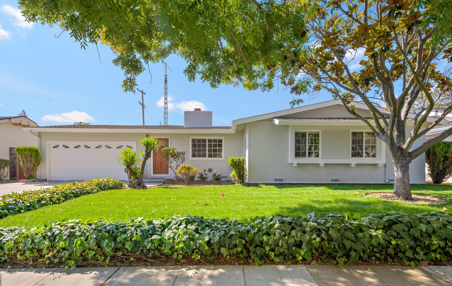 Detail Gallery Image 1 of 1 For 6720 Wisteria Way, San Jose,  CA 95129 - 3 Beds | 2 Baths