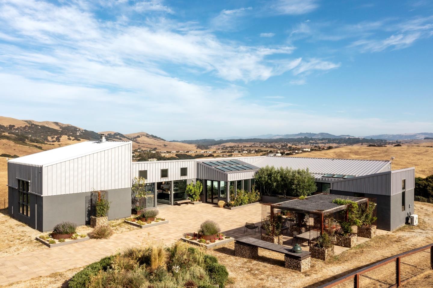 Photo of 2500 Salinas Rd in San Juan Bautista, CA