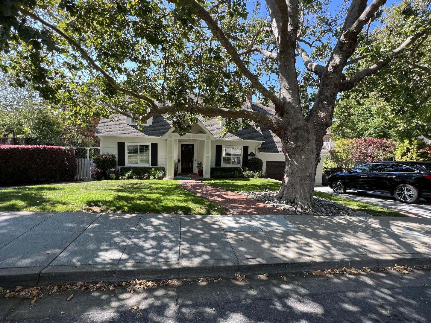 Detail Gallery Image 1 of 1 For 750 Columbia Dr, San Mateo,  CA 94402 - 3 Beds | 3/1 Baths