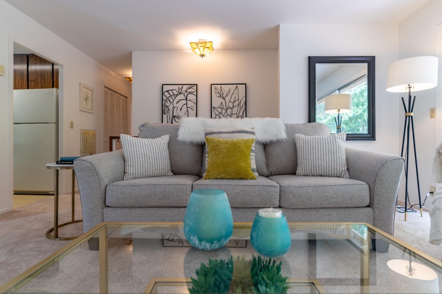 Detail Gallery Image 16 of 58 For 1193 Alicante Dr, Pacifica,  CA 94044 - 3 Beds | 2/1 Baths