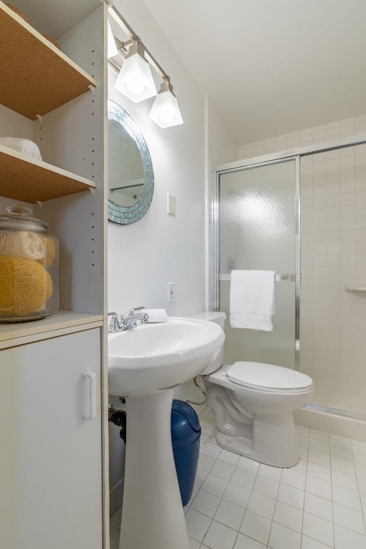 Detail Gallery Image 28 of 58 For 1193 Alicante Dr, Pacifica,  CA 94044 - 3 Beds | 2/1 Baths