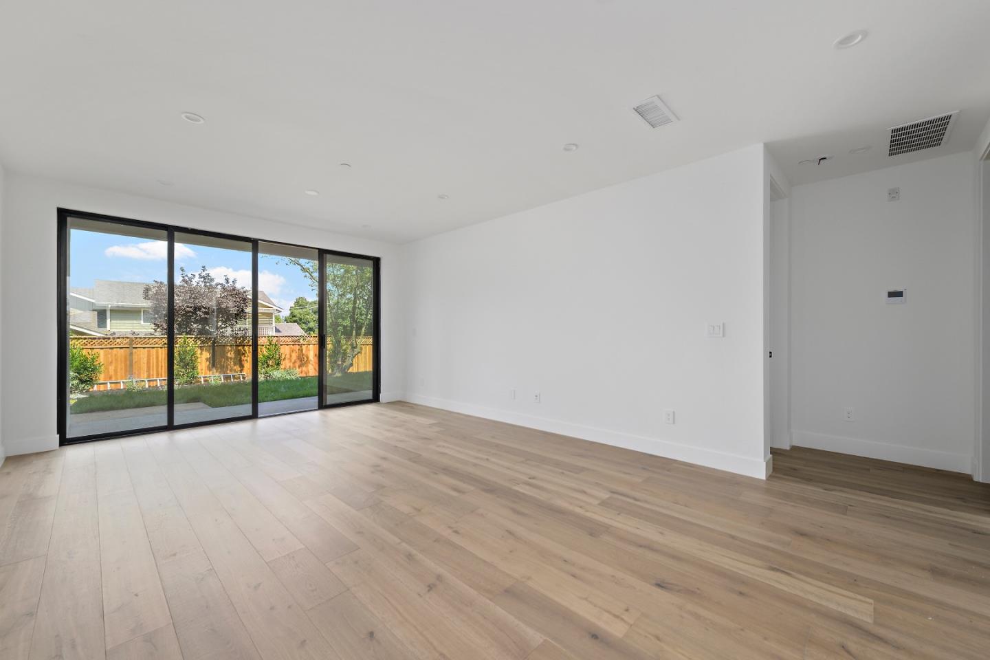 Detail Gallery Image 22 of 28 For 16221 Seaborn Court, Monte Sereno,  CA 95030 - 4 Beds | 3/1 Baths