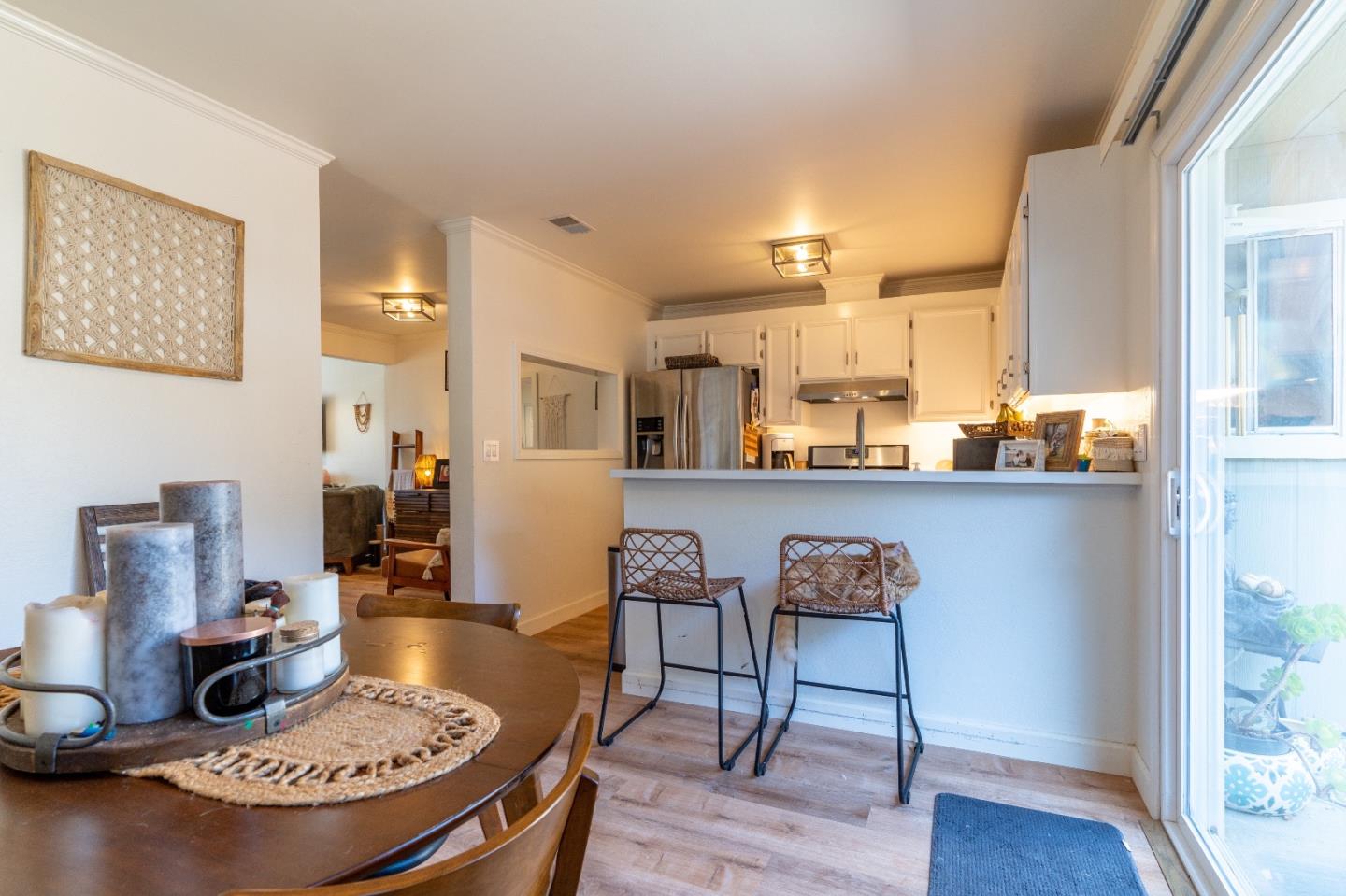 Detail Gallery Image 16 of 34 For 1287 Rosita Rd, Pacifica,  CA 94044 - 3 Beds | 2/1 Baths