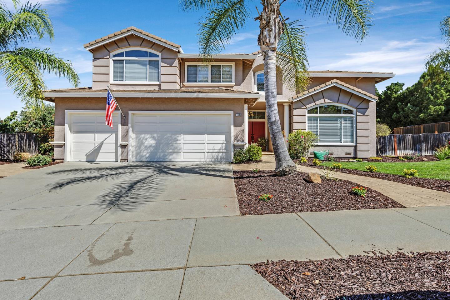 Detail Gallery Image 1 of 1 For 3403 Meadowlands Ln, San Jose,  CA 95135 - 4 Beds | 3/1 Baths