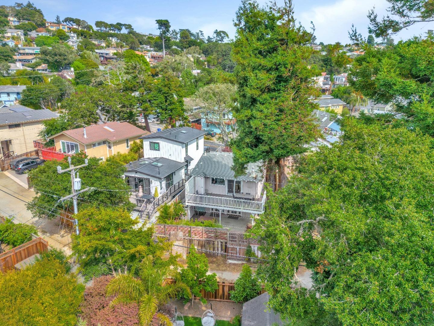 Detail Gallery Image 1 of 1 For 225 Treasure Island Dr, Aptos,  CA 95003 - 3 Beds | 2 Baths