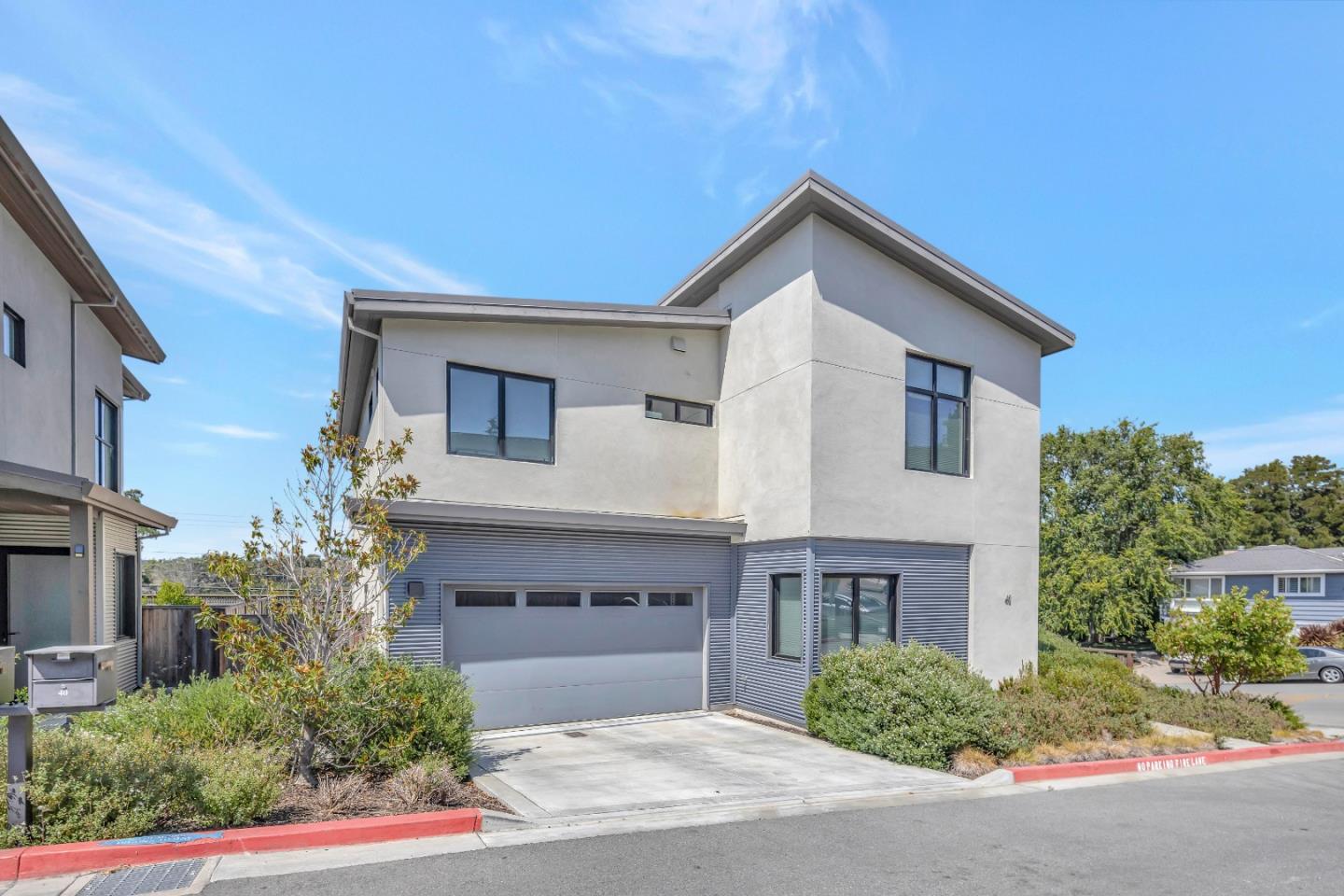 Detail Gallery Image 1 of 1 For 40 Gateway Ct, San Carlos,  CA 94070 - 4 Beds | 3/1 Baths