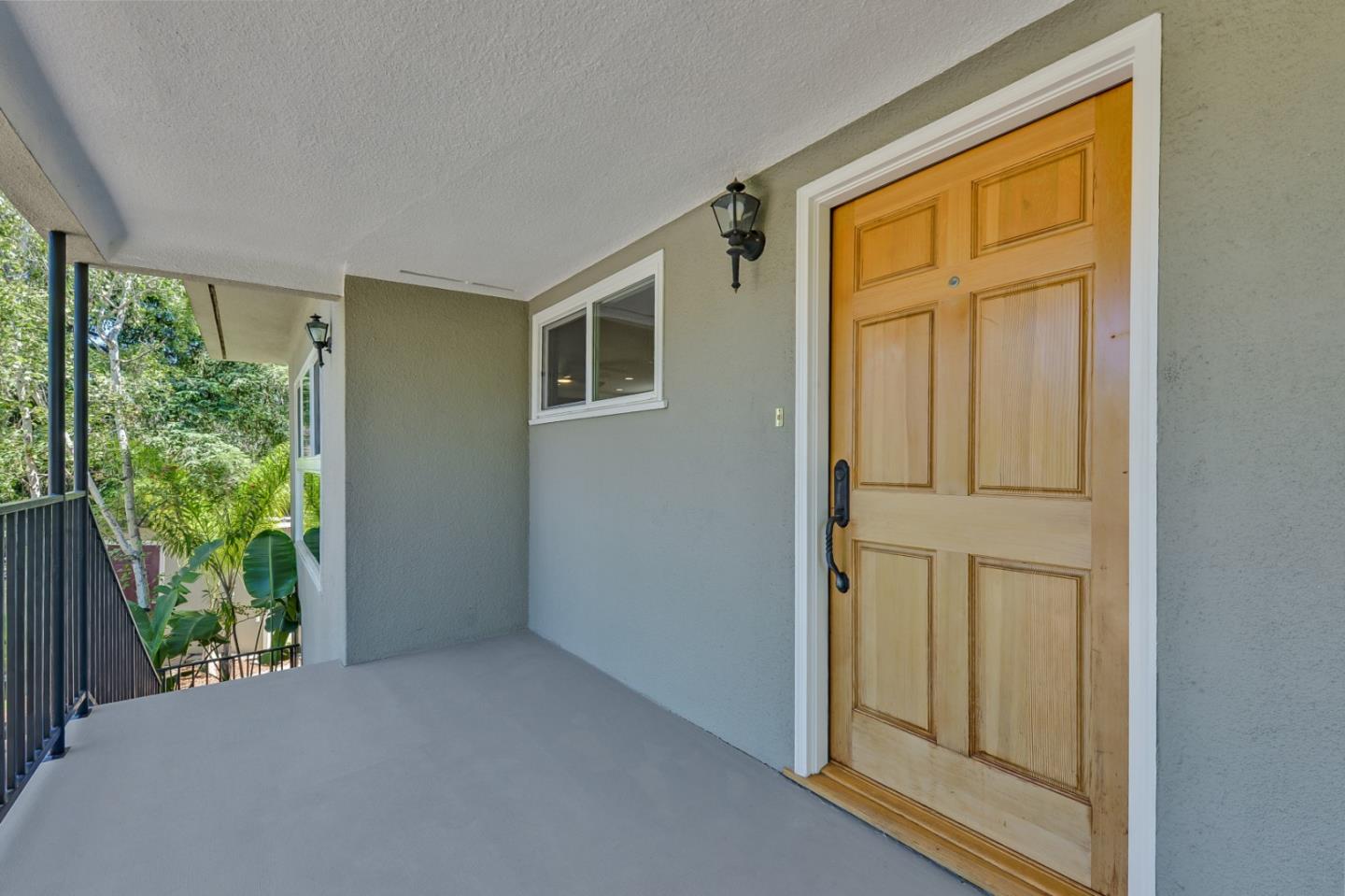 Detail Gallery Image 1 of 1 For 572 Quartz St a,  Redwood City,  CA 94062 - 4 Beds | 3 Baths