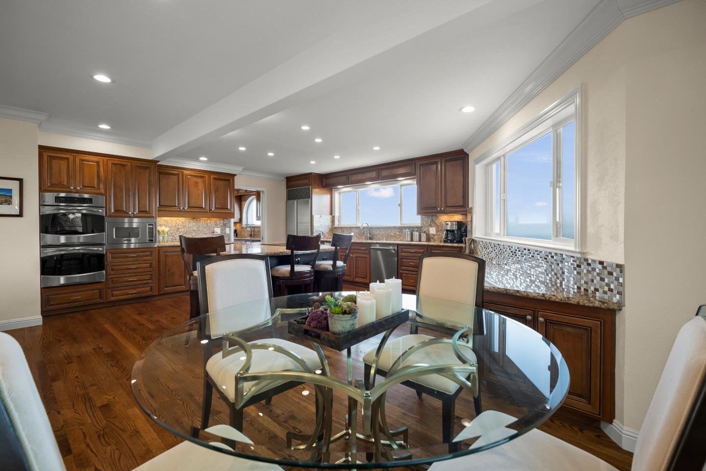 Detail Gallery Image 20 of 77 For 17925 Foster Rd, Los Gatos,  CA 95030 - 4 Beds | 3/1 Baths