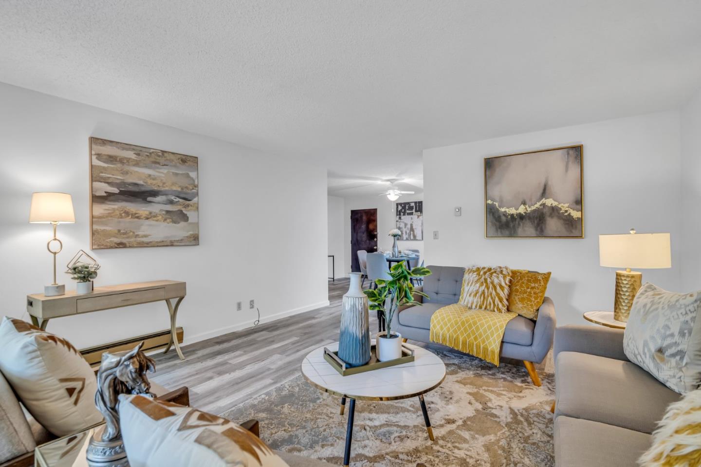 Detail Gallery Image 22 of 33 For 1031 Crestview Dr #114,  Mountain View,  CA 94040 - 2 Beds | 2 Baths