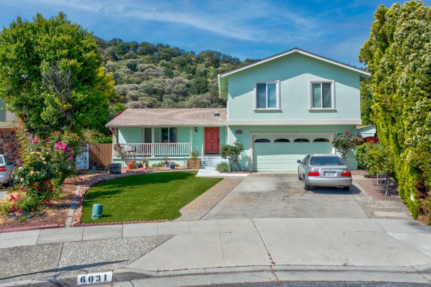 Detail Gallery Image 1 of 1 For 6031 Afton Ct, San Jose,  CA 95123 - 4 Beds | 2/1 Baths