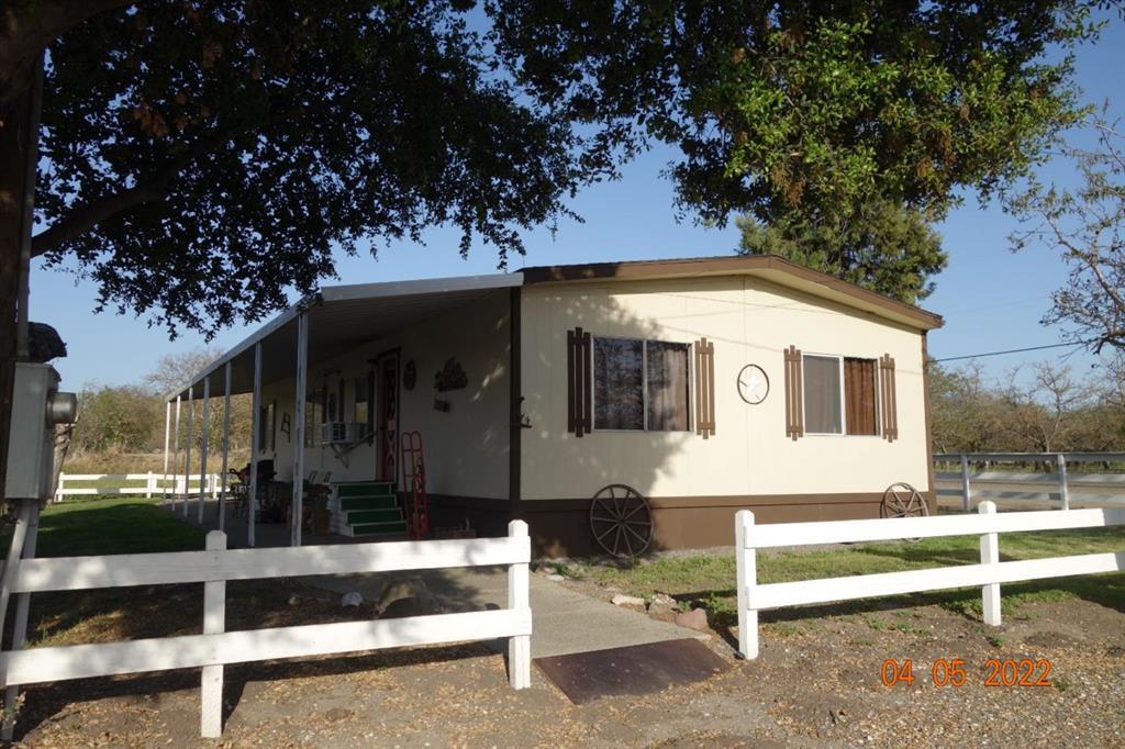 Photo of 2610 Fallon Rd in Hollister, CA