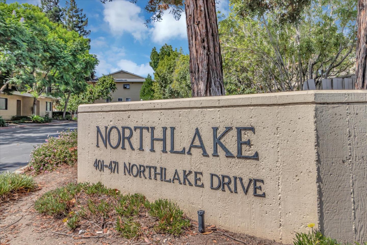 Detail Gallery Image 1 of 1 For 451 Northlake Dr #14,  San Jose,  CA 95117 - 1 Beds | 1 Baths