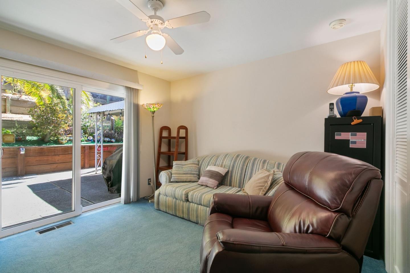 Detail Gallery Image 21 of 32 For 3909 Dalehurst Ct, San Mateo,  CA 94403 - 3 Beds | 2 Baths
