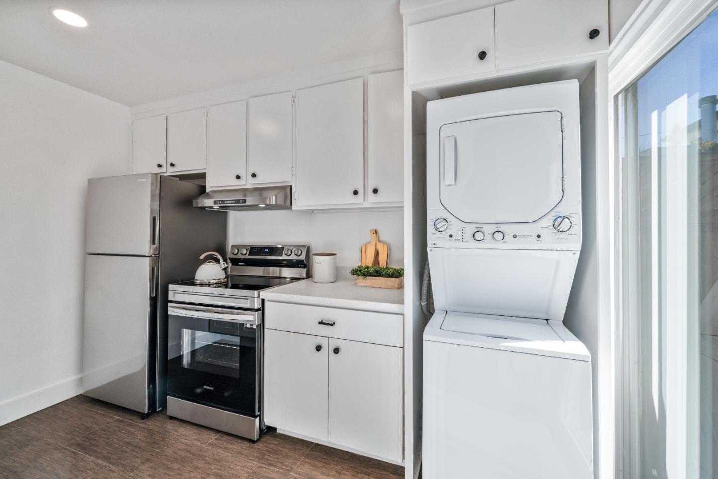 Detail Gallery Image 28 of 74 For 3707 Moana Way, Santa Cruz,  CA 95062 - – Beds | – Baths
