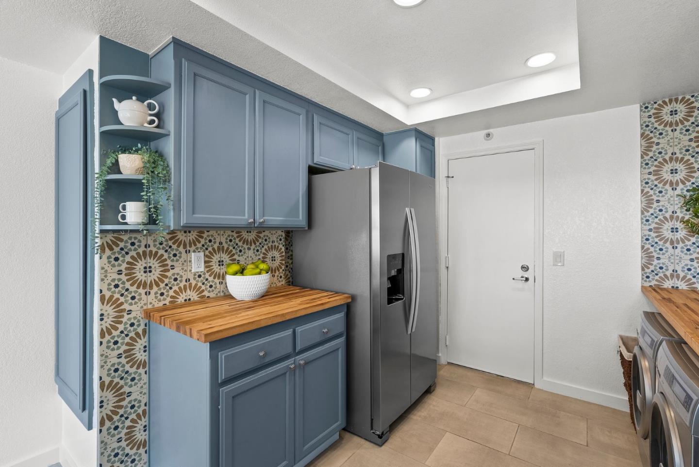 Detail Gallery Image 18 of 50 For 232 Greenview Dr, Daly City,  CA 94014 - 3 Beds | 2/1 Baths