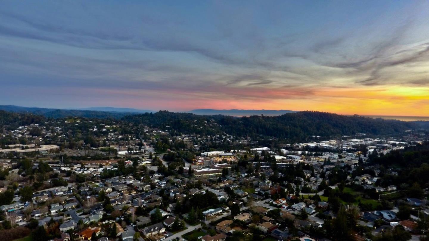 Detail Gallery Image 1 of 1 For 133 S Navarra Dr, Scotts Valley,  CA 95066 - 3 Beds | 2 Baths